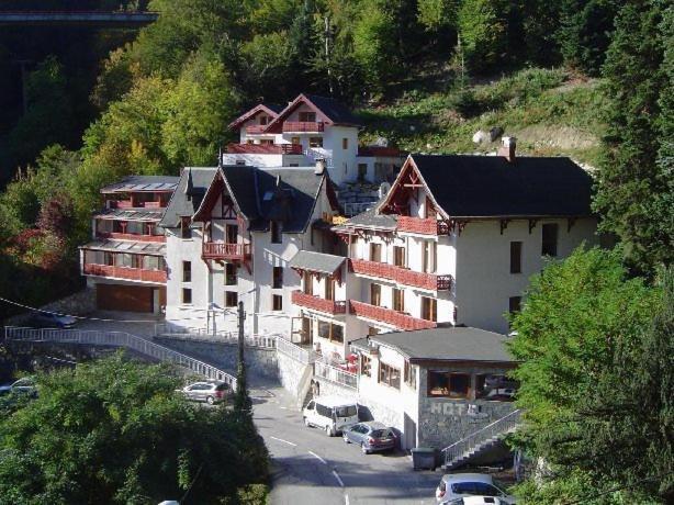 Hotel Les Chalets Brides-les-Bains Exteriér fotografie