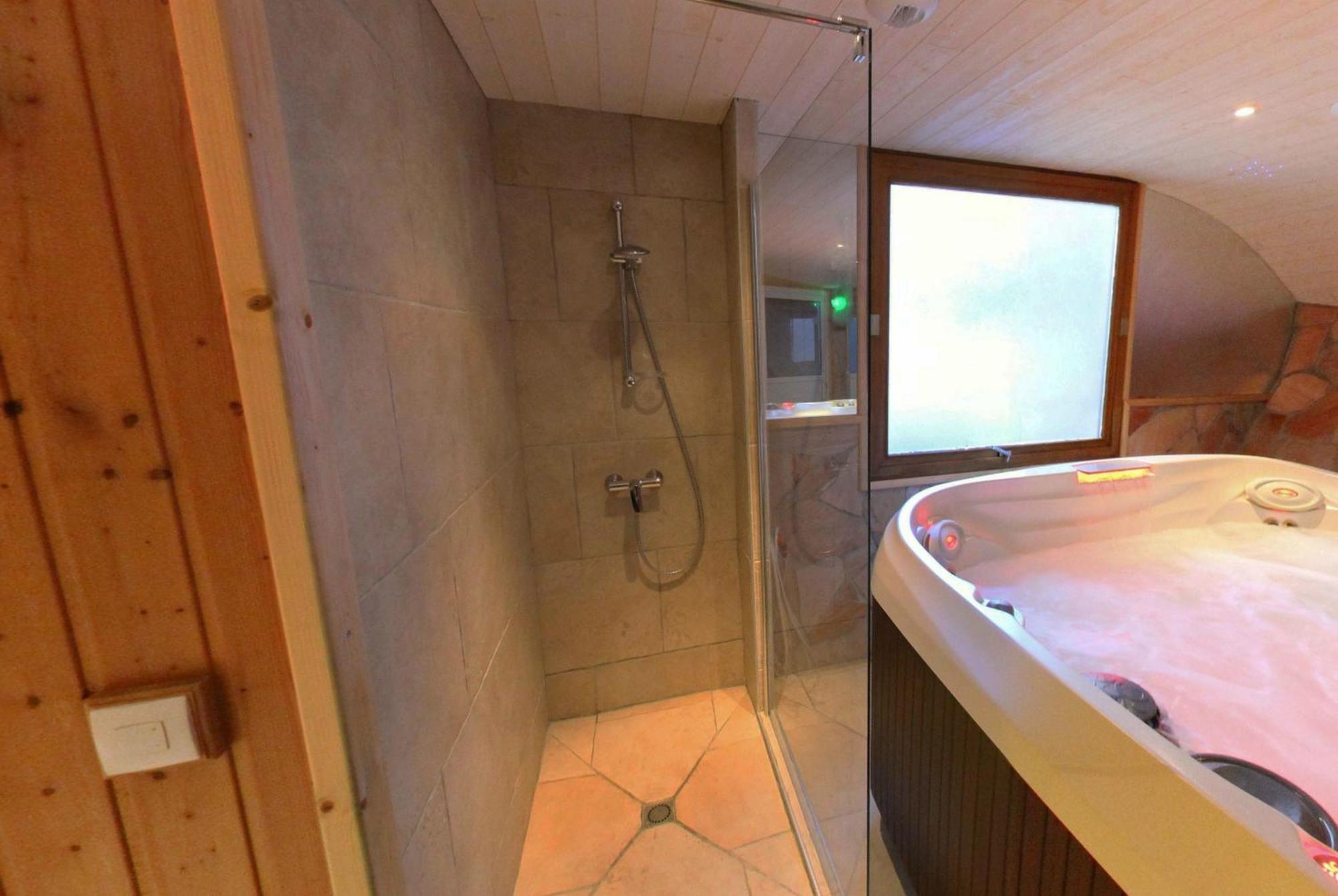 Hotel Les Chalets Brides-les-Bains Exteriér fotografie